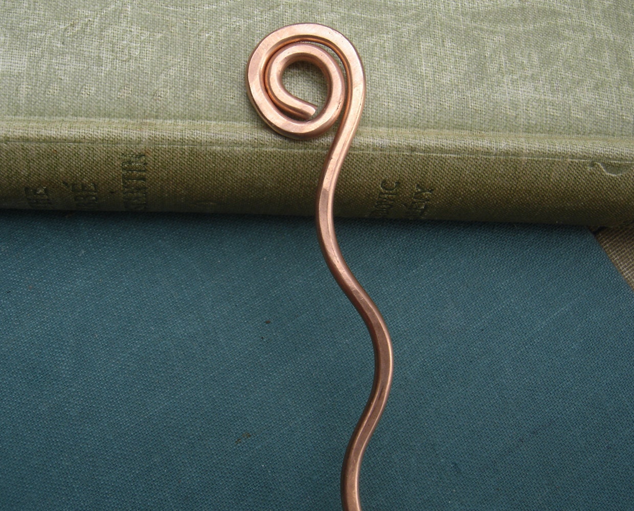 Simple Spiral Wavy Copper Hair Stick or Shawl Pin - Long Hair Accessory- Metal Hair Toy