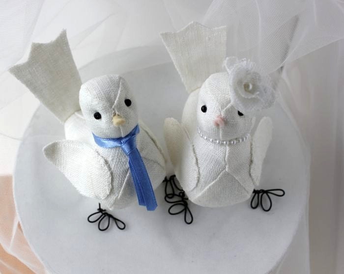 Wedding Cake topper Love birds White linen - Fabric bird cake topper - Wedding Love birds cake topper -  Spring- Summer Made to Order