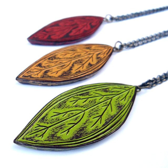 20% OFF SALE - Green, Mustard Yellow or Rust Red Rustic Fall Leaf Necklace - Leaf pendant