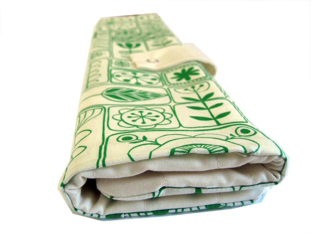 straight knitting needle organizer - green flowers