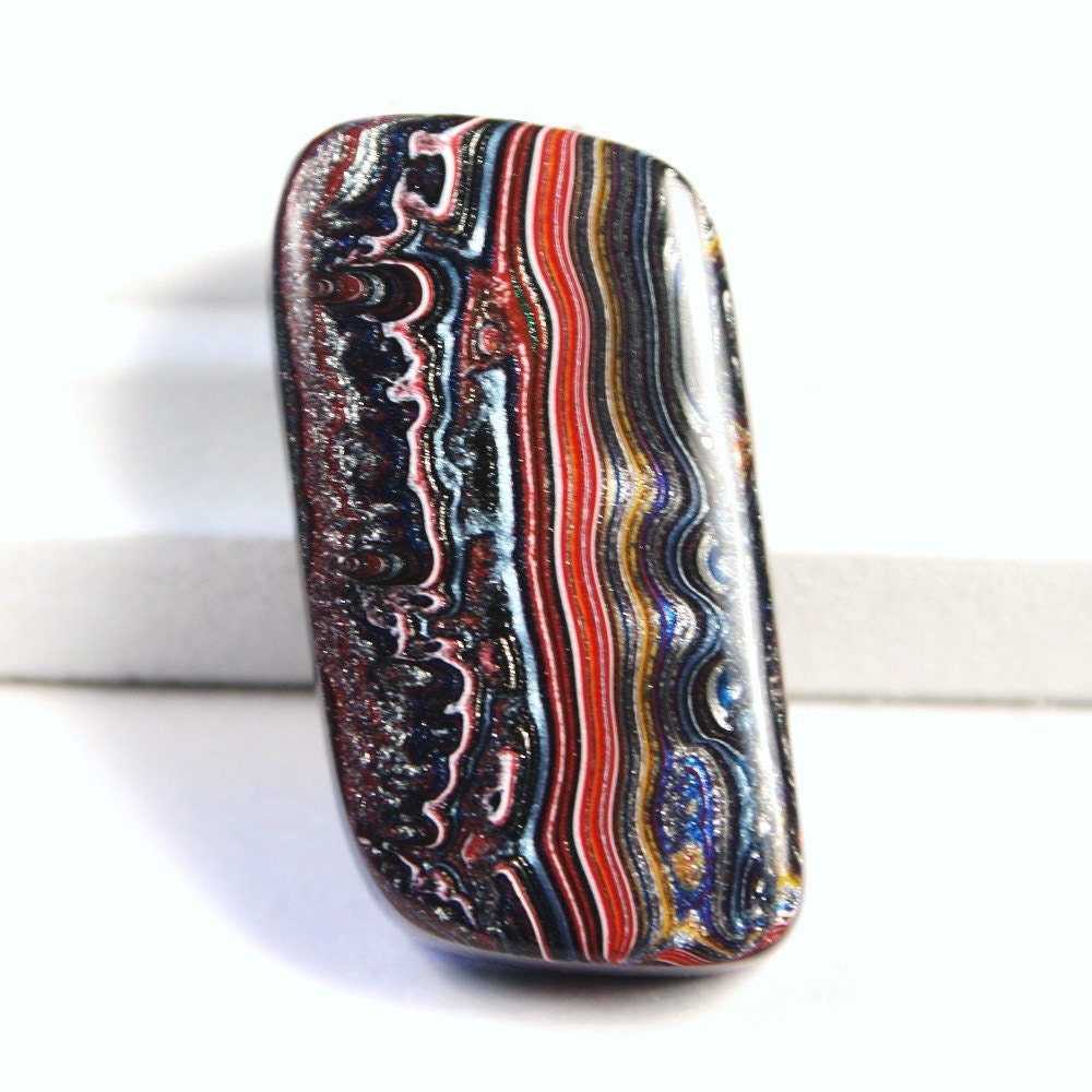 Detroit Fordite Necklace ... Recycled Vintage Auto Paint Jewelry Rainbow Swirled Wavy Zig Zag - Mens Dudes Unisex Jewelry for Him