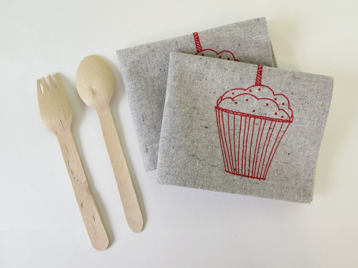 cloth napkins, set of two, organic with cupcake print.