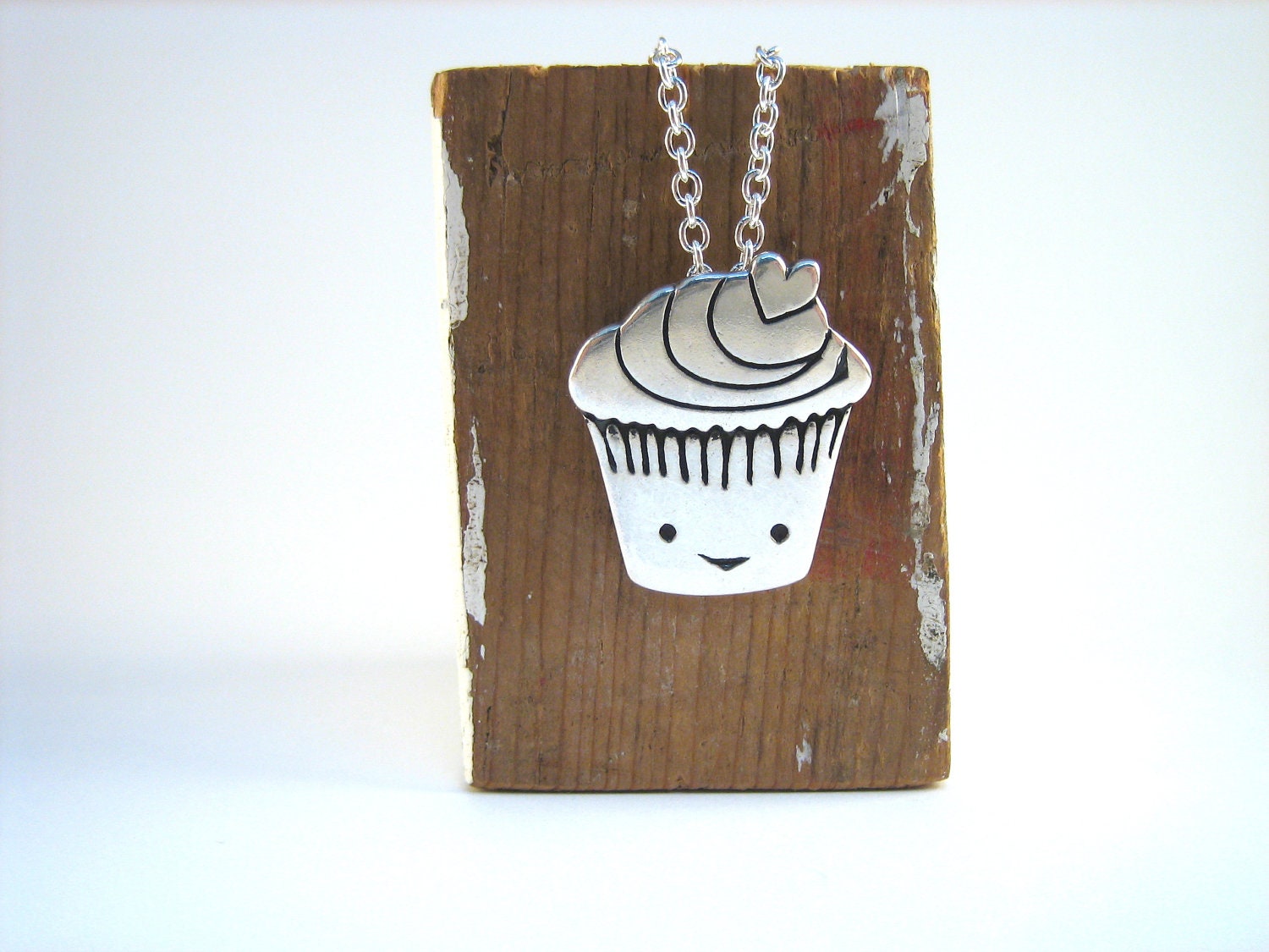 Cupcake Necklace