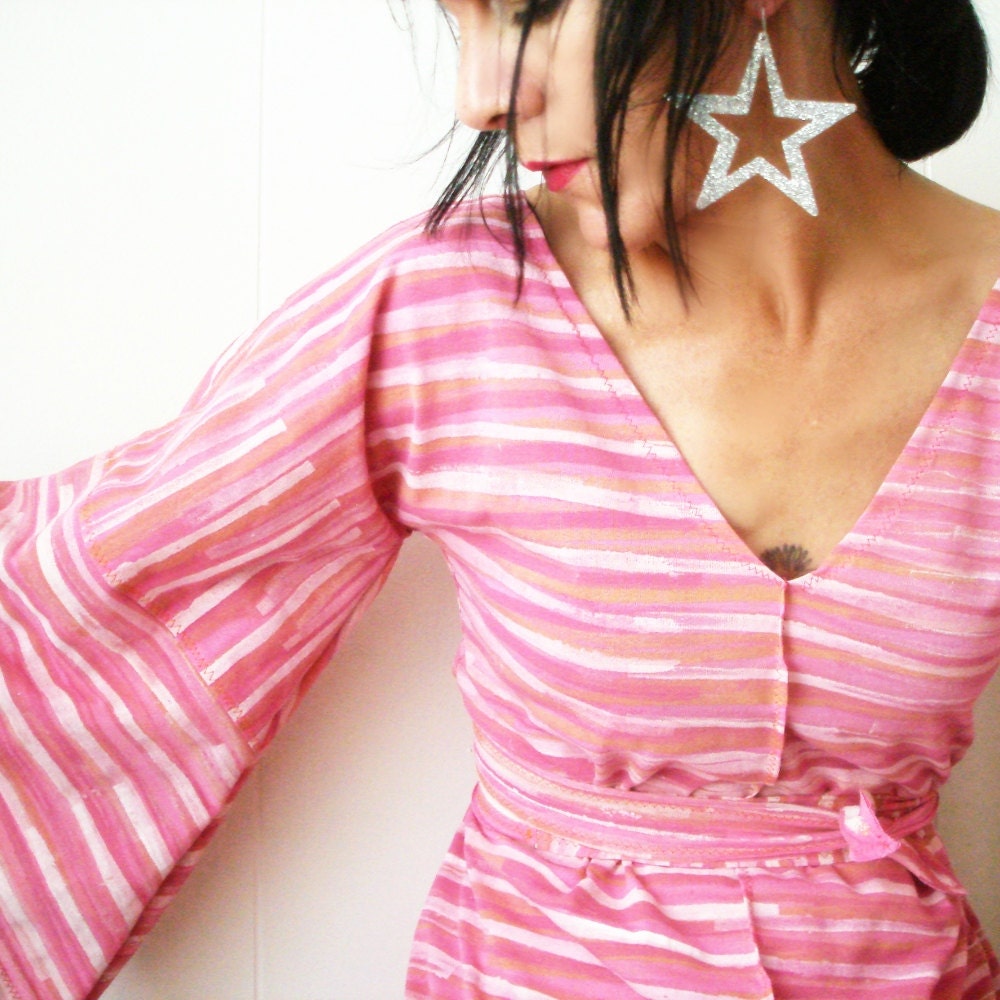 Strawberry Sound - iheartfink Handmade Hand Printed Bell Sleeve Reversible Top