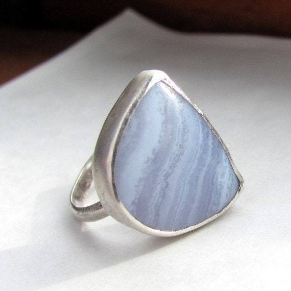 Blue stone ring, Blue lace agate ring, sterling silver metalwork, size 8 ring, statement ring, cocktail ring, natural stone