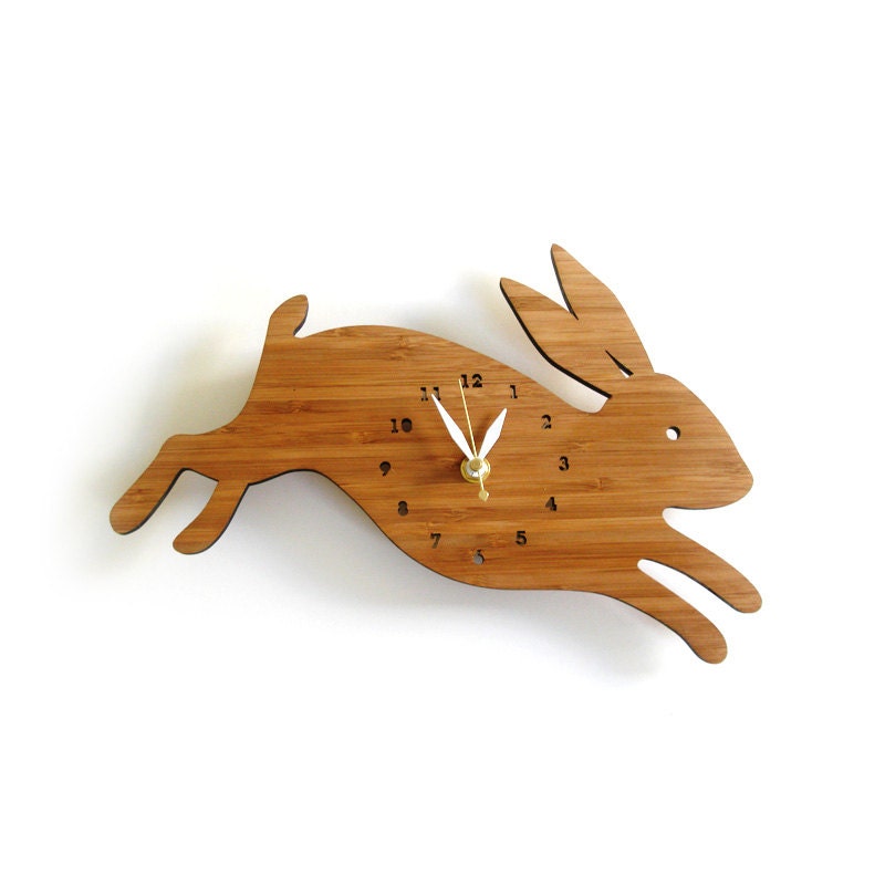 Rabbit wall clock with numbers