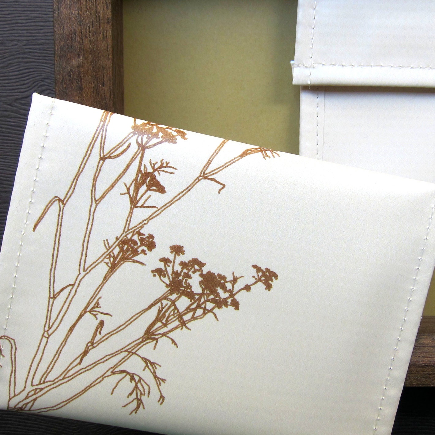 Cream Harper Botanical Coin Purse / Pouch / Wallet --Upcycled Vinyl