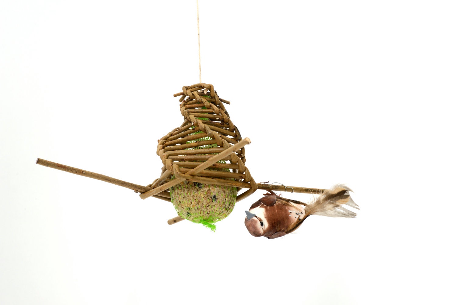 Willow hanging bird feeder