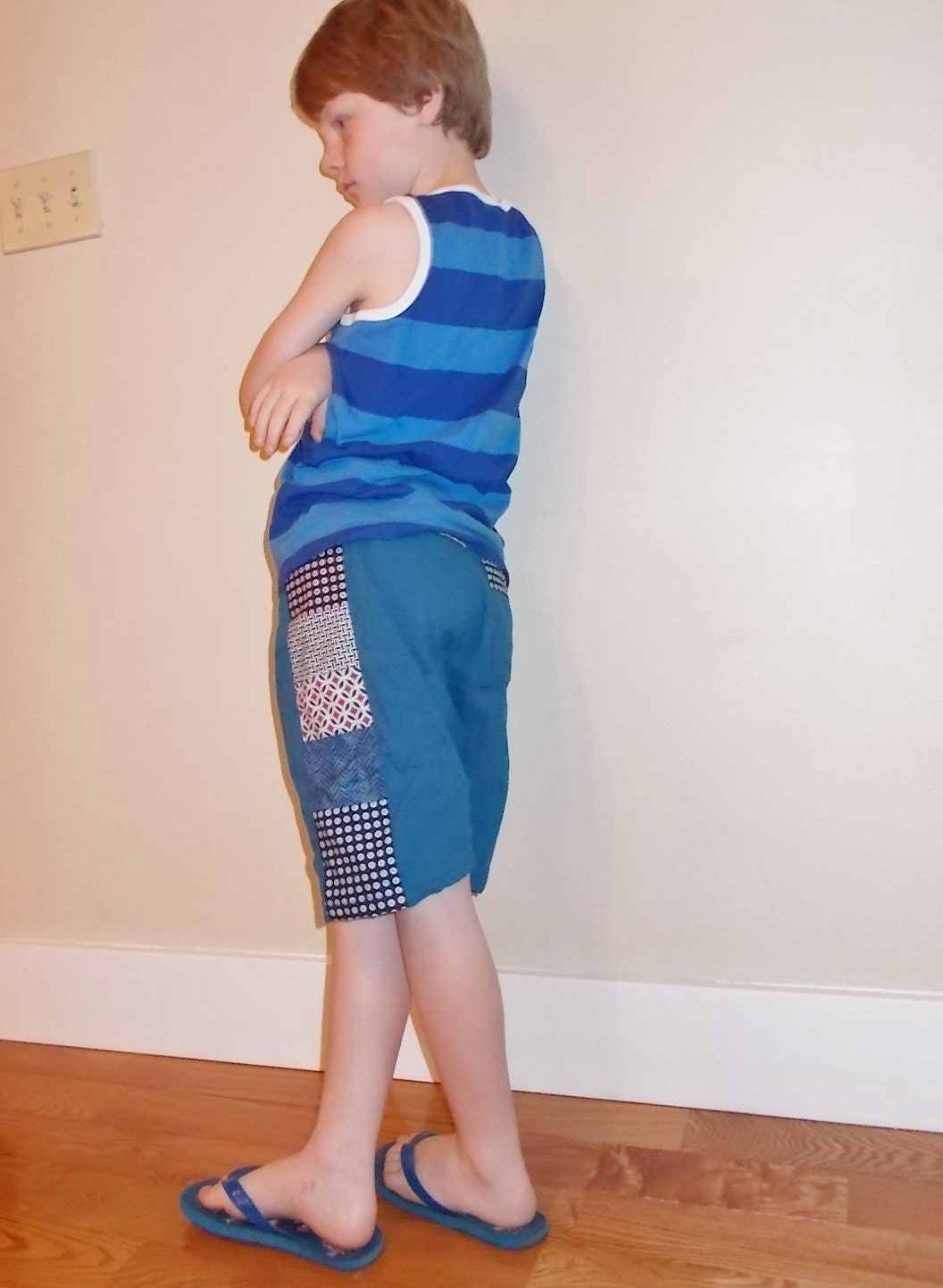 SALE...Shorts for Boys...Size 6 months, 12 months, 18 months, 24 months, 2t, 3t, 4t, 5, 6, 7, 8...AMERICANA patchwork...Limited