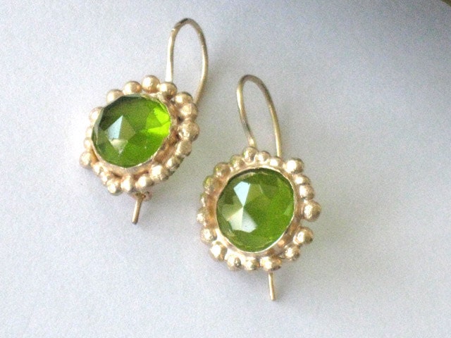 Small  Gold Peridot earrings, Goldplated Silver and zircon