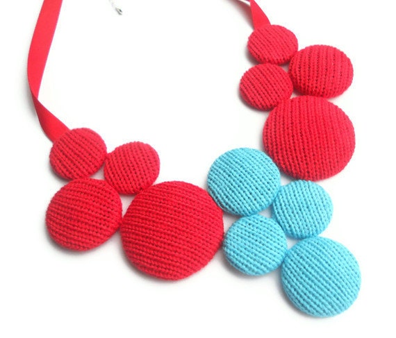 Bubble Bib - Cotton Knitted Necklace - Red and Turquoise