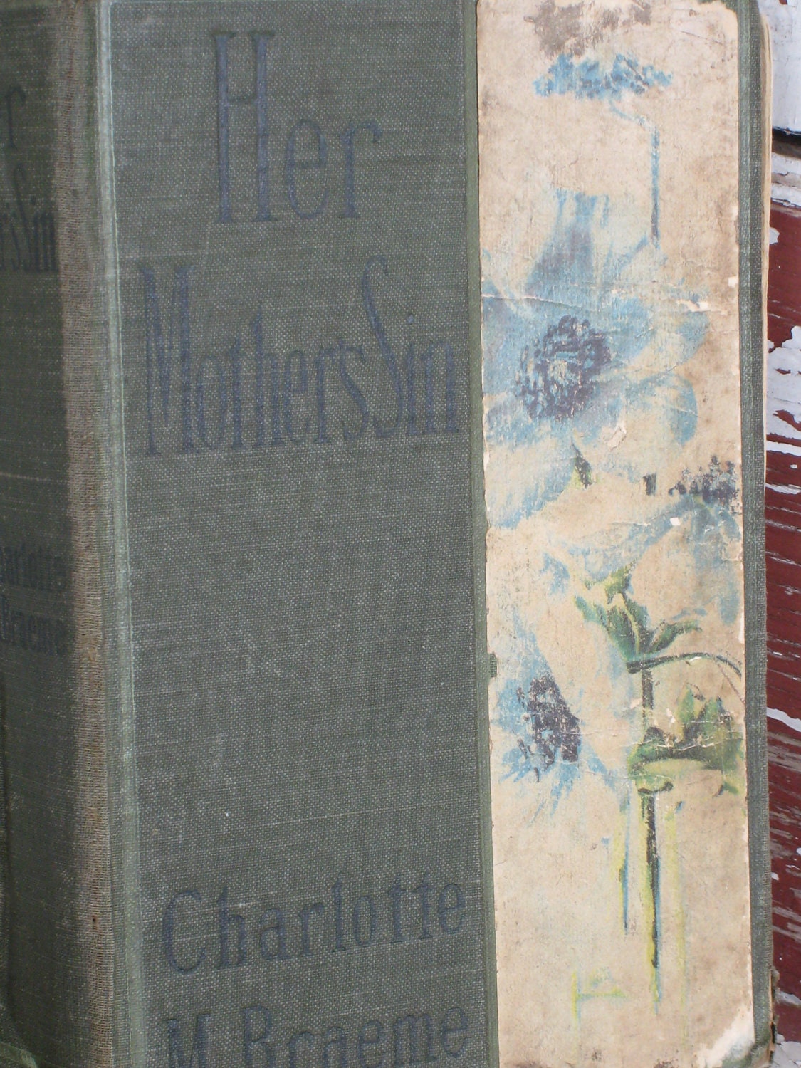 Antique Book Her Mothers Sin by Charlotte M. Braeme(4051-W)