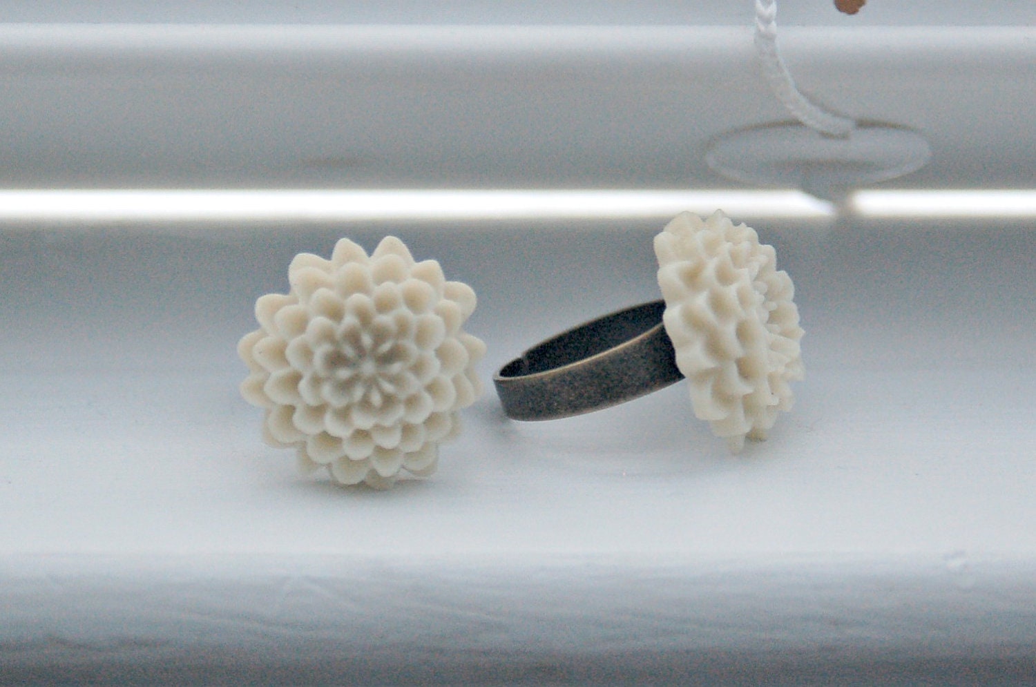 Cream Flower Ring - Statement Ring, Flower Bloom, Mum Shape, Adjustable