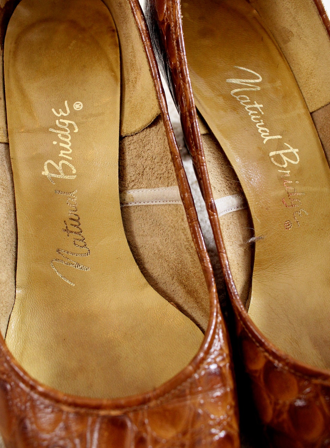 1950s Shoes / Pin Up Shoes / Alligator Shoes