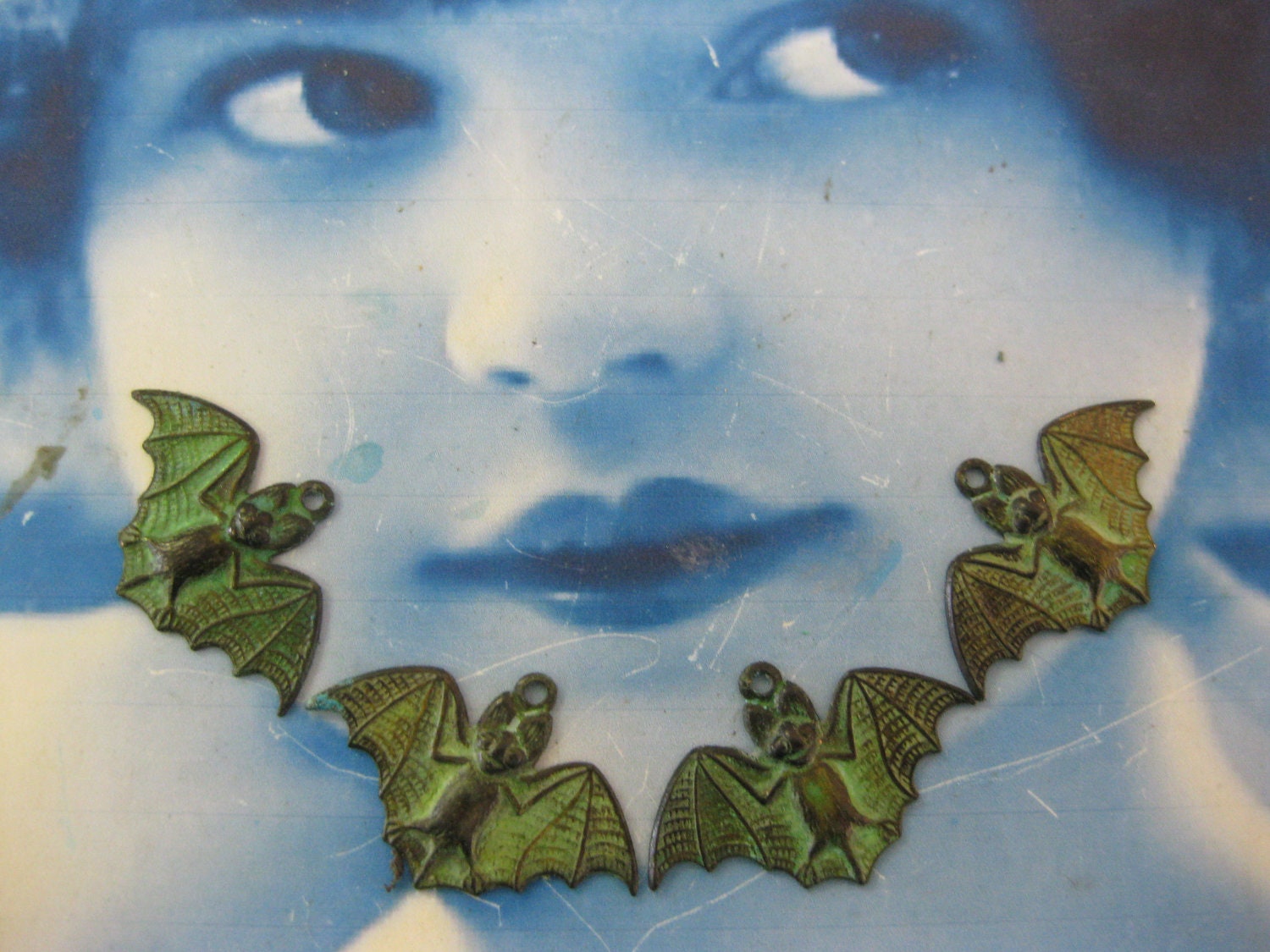 Verdigris Patina Small Bat Charms  2135VER x4