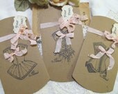 Vintage Corset Kraft Paper Party Favor Large Pillow Boxes with tags- Set of 5