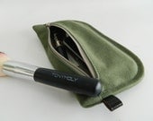 SALE - 10% OFF - D- Pouch in Smoke green // Wallet / clutch / cosmetic bag / iphone case / travel / Women / Pouch