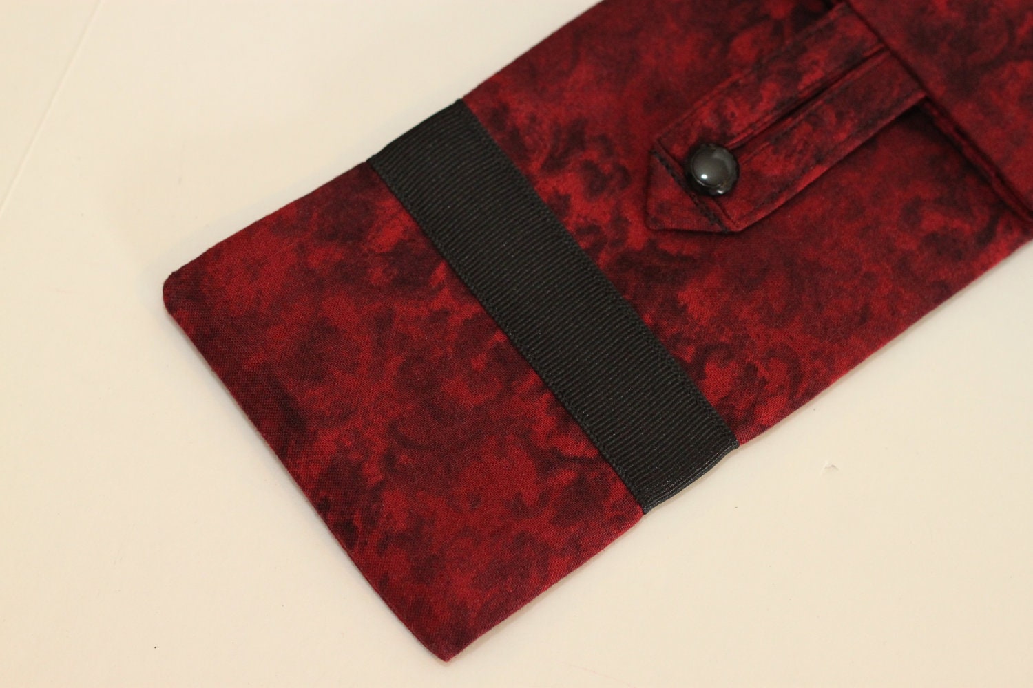 Burgundy Filigree Sunglasses Case with Black Ribbon