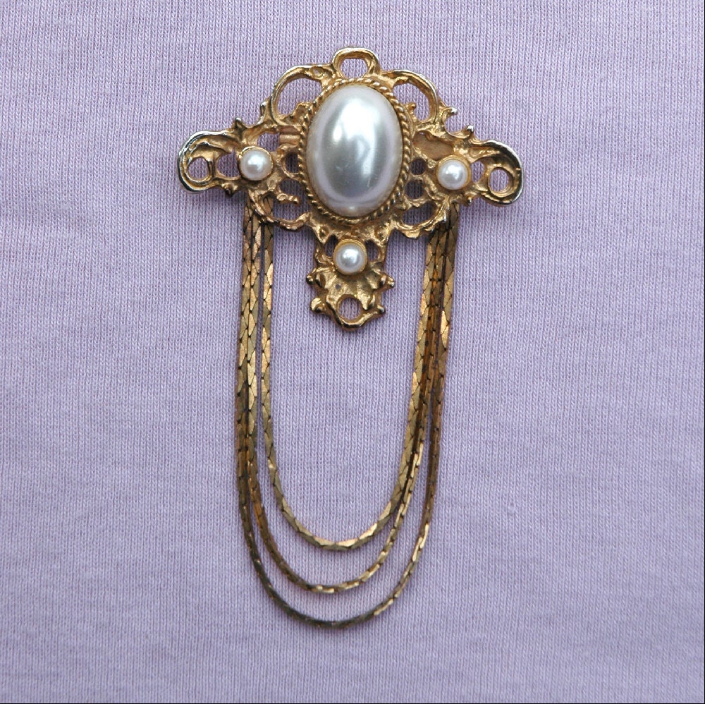 Edwardian Gold Plated Chatelaine Faux Pearl and Chain Brooch