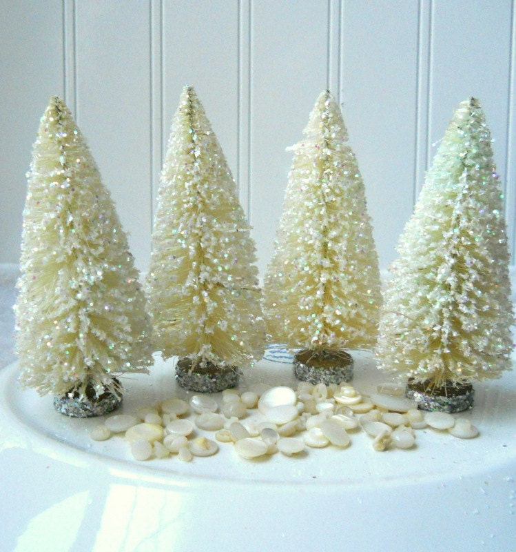 Bottle Brush trees 4 Cream vintage style glittered White Christmas trees flocked, frosty W2