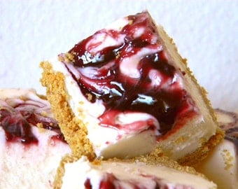 Julie's Fudge - BLACKBERRY CHEESECAKE With Graham Cracker Crust - 12 PIECES (over 1 pound)