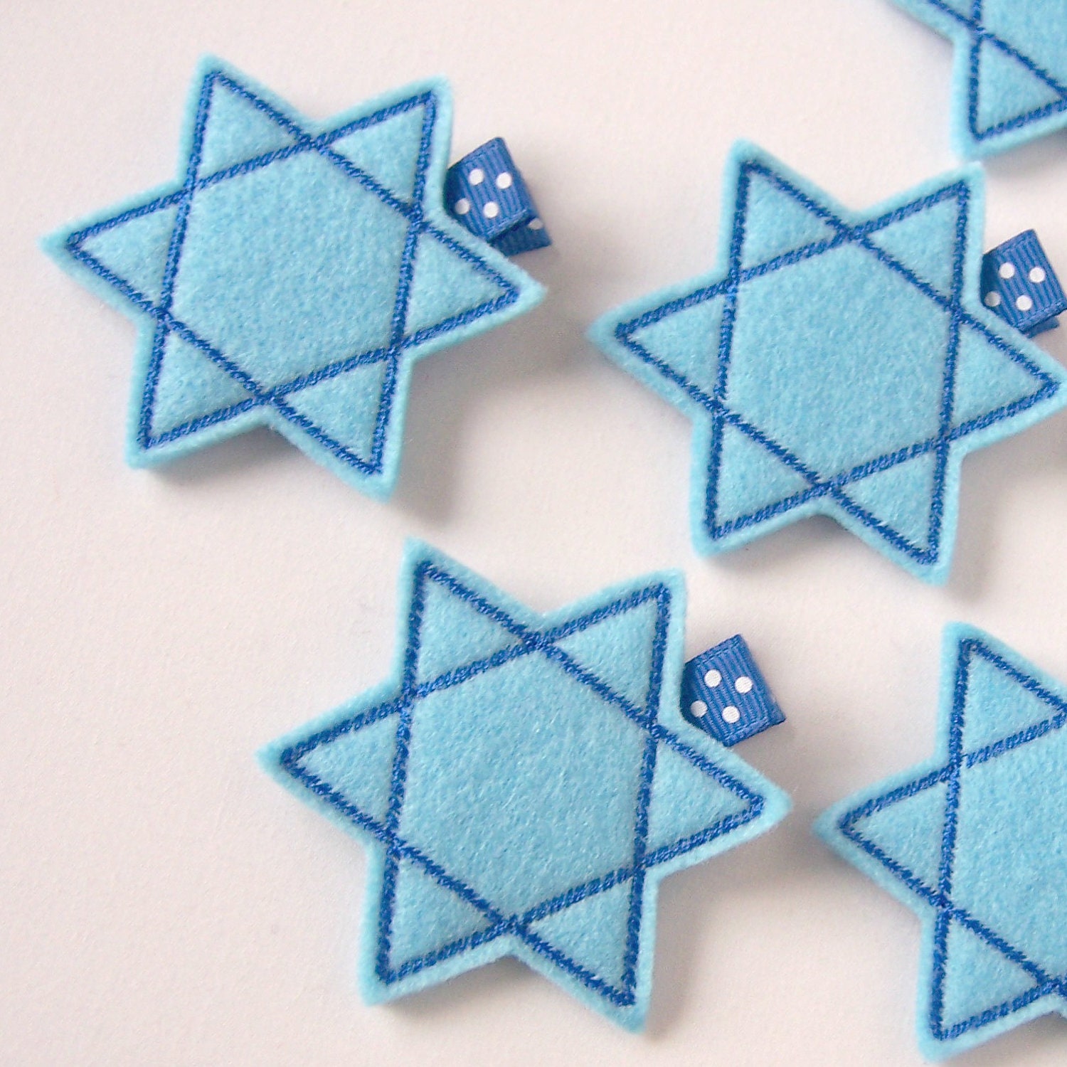 Blue Star of David Felt Hair Clip - Hanukkah Clippies - Winter Holiday Hair Clips - Chanukah barrettes - Jewish star
