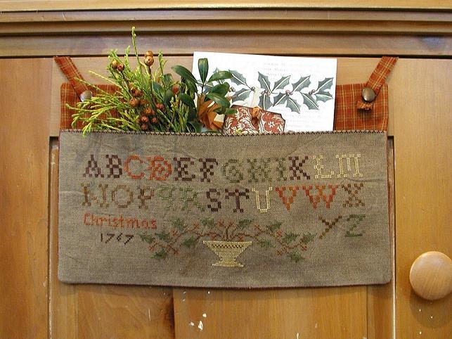 Primitive Cross Stitch Pattern - Holly Sampler Pouch