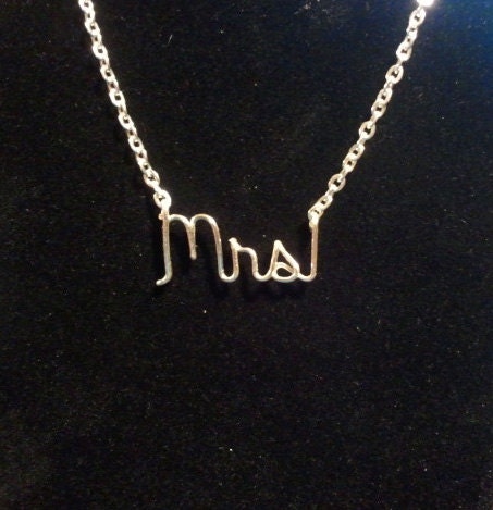 Silver Wire MRS Necklace