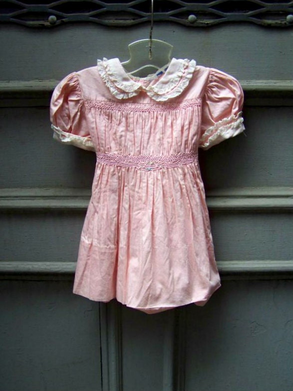 1950s Pink Smocked Cotton Toddler Girls Dress Size 2