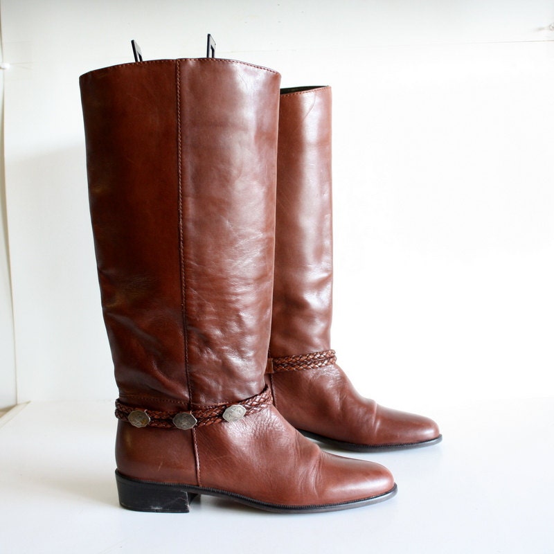 Sz 7 1/2 Brown Leather Pirate Riding Boots with woven loop on ankles