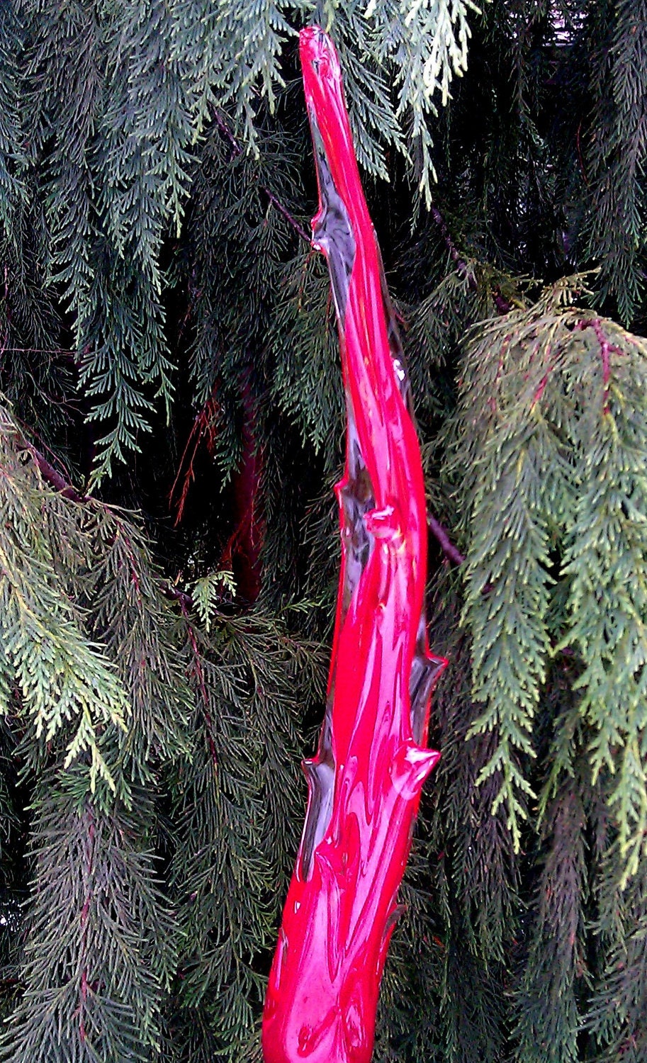 Red Glass Icicle - Glass Garden Art