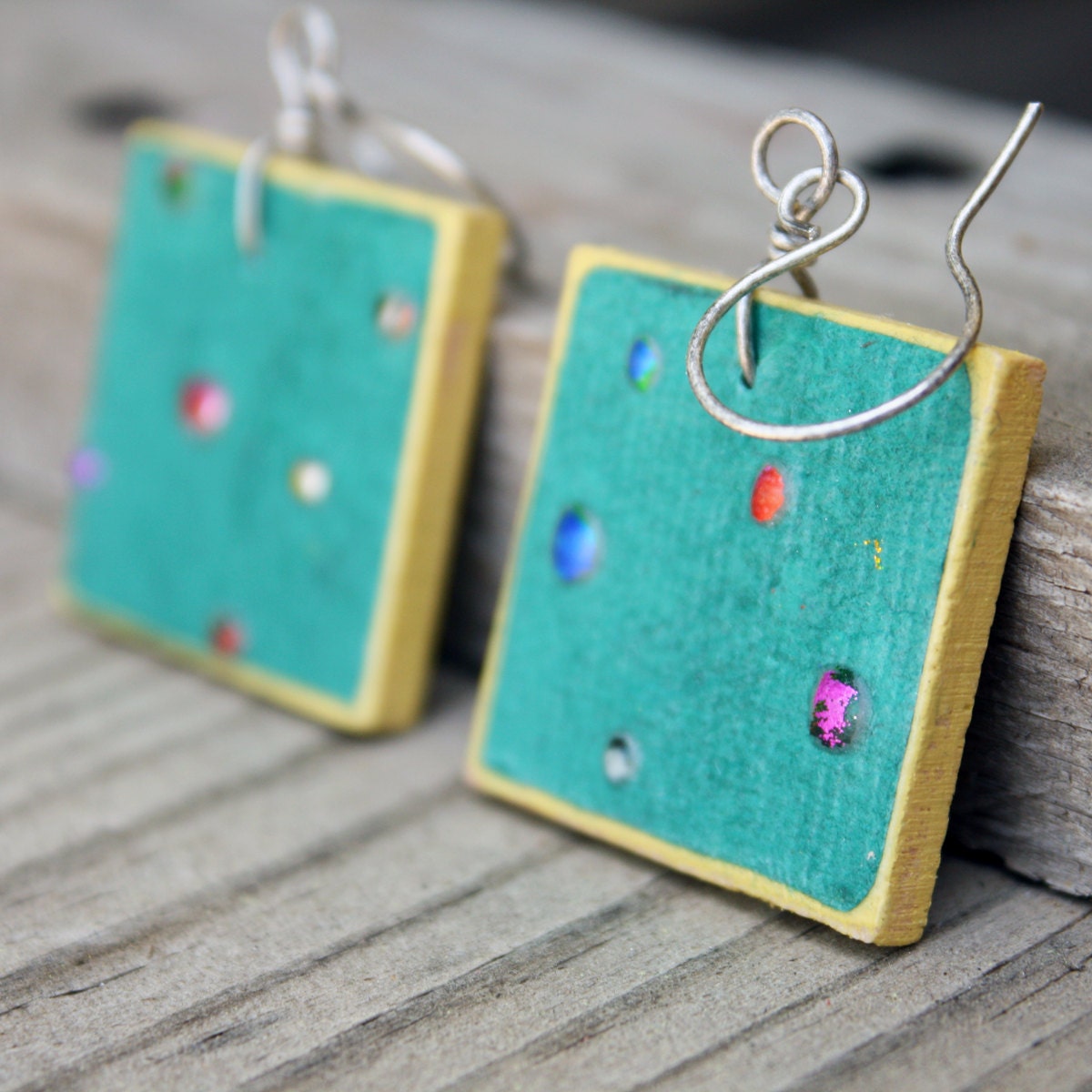 Maybel. Earrings