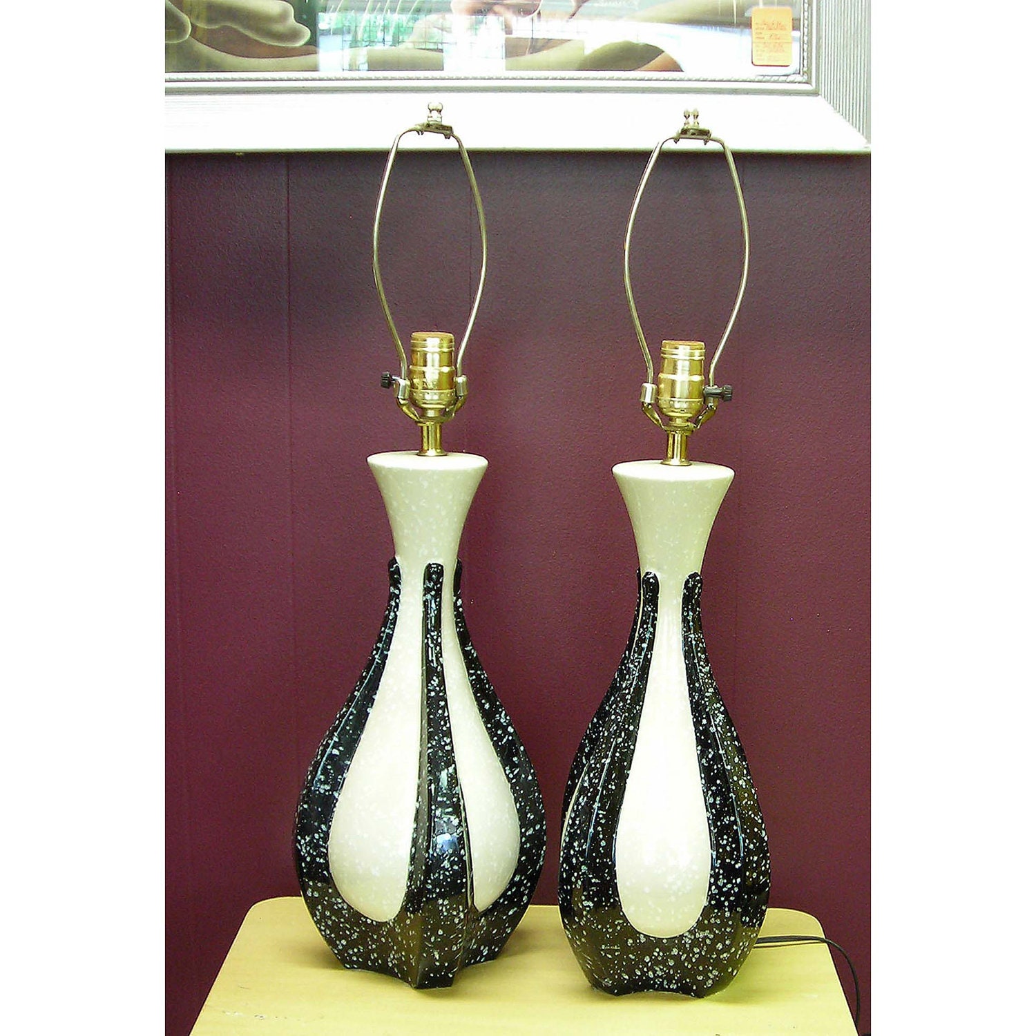 Vintage MCM Black And White Ceramic Table Lamps Mid Century Modern Rockabilly Jet Set