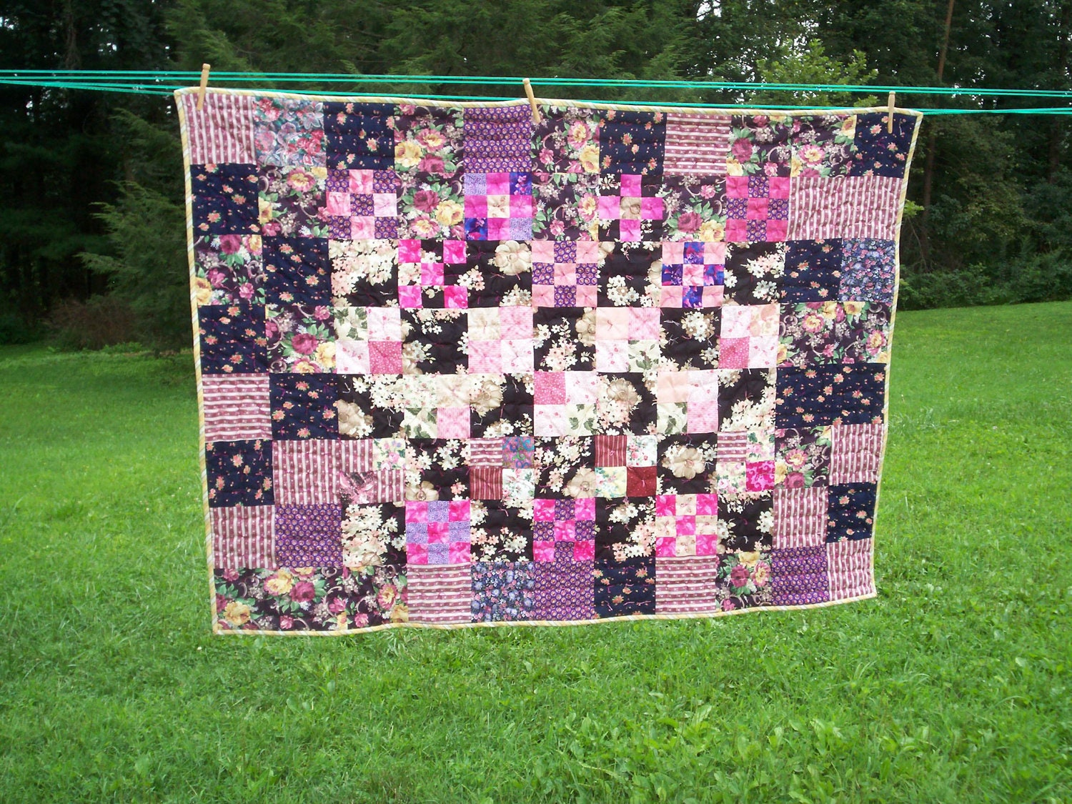 Fluffy Tied Throw Quilt