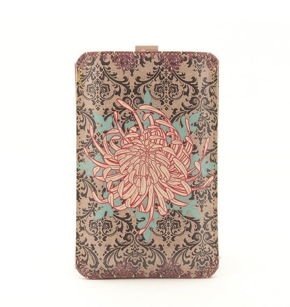 Leather iPhone/iTouch/HTC (Desire/Mozart) case - Chrysanthemum