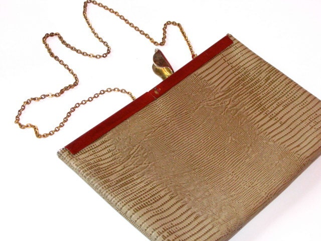 20buckSALE - Vintage Clutch Envelope Purse - Leather Reptile Skin Tan Cream Beige with Gold Clasp and Chain Crossbody Shoulder Strap