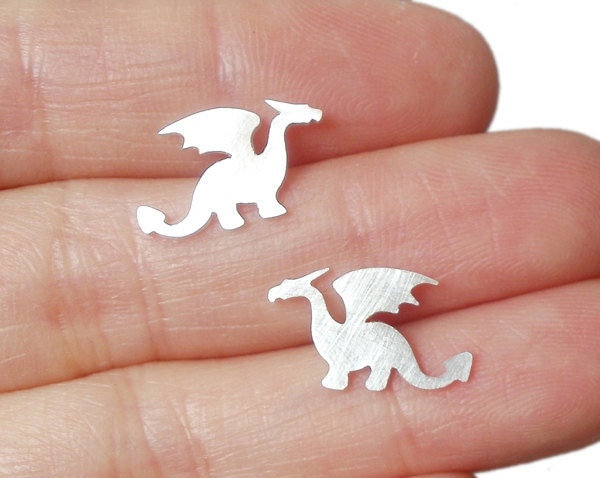 dragon earring studs in sterling silver, handmade in the UK by Huiyi Tan