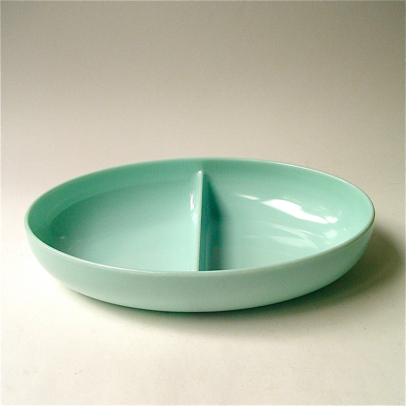 vintage Melmac Pale Minty Green  Watertown Lifetime Ware Divided Bowl
