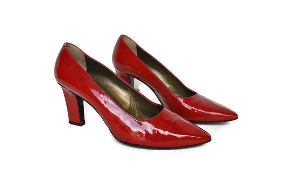 RESERVED for Salina.... YSL High Heels / Yves Saint Laurent 80s pumps / size 8