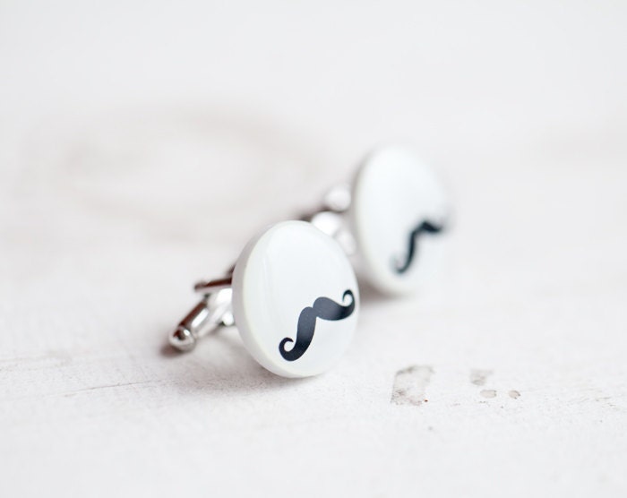 Mustache party cufflinks (C012)