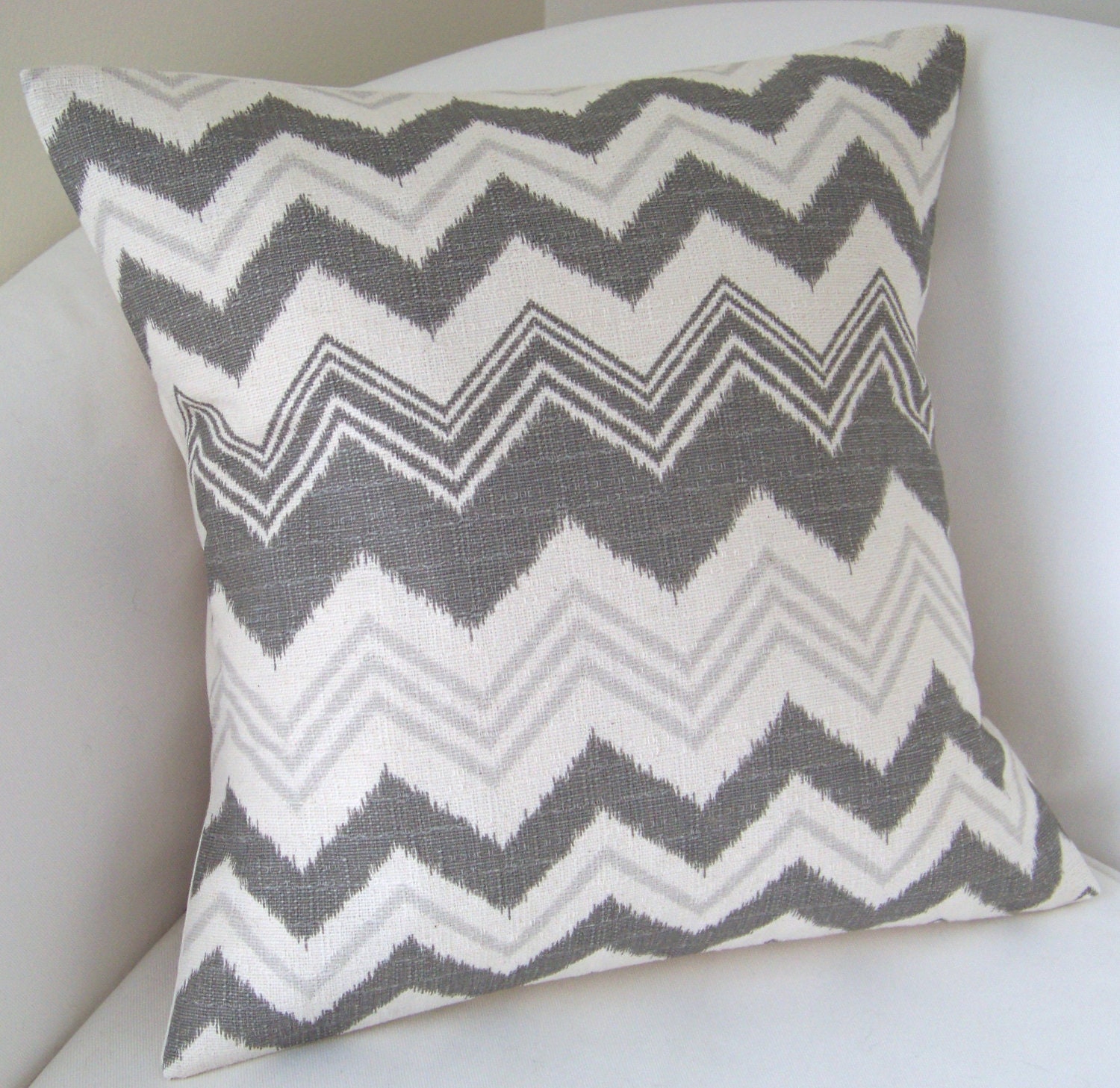 Decorative Pillow Cover Ikat Gray Chevron Pillow Accent Throw Cushion 16x16 Inch Zig Zag
