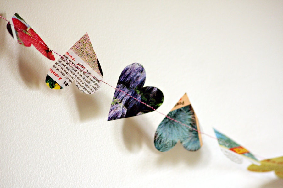paper heart garland - upcycled gardening catalog