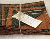 Cloth Napkins - Christmas - Reversible Napkins - Set of 4