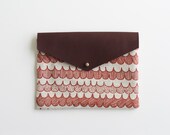 Envelope Pouch - red scallop