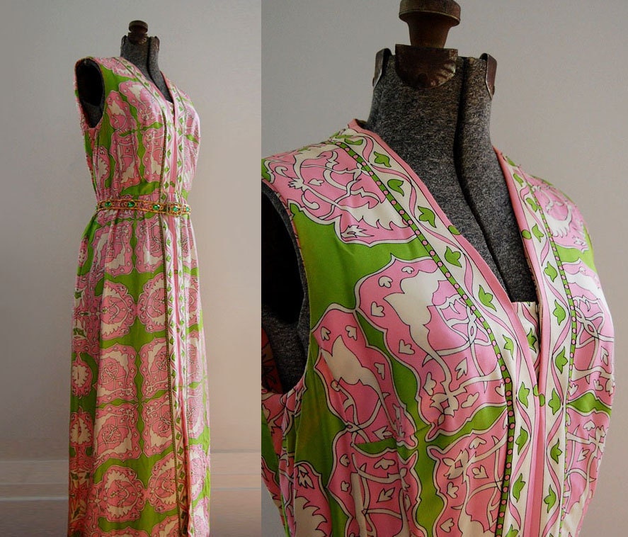 V I  N T A G E 1970's Silk Psychedelic Maxi Dress
