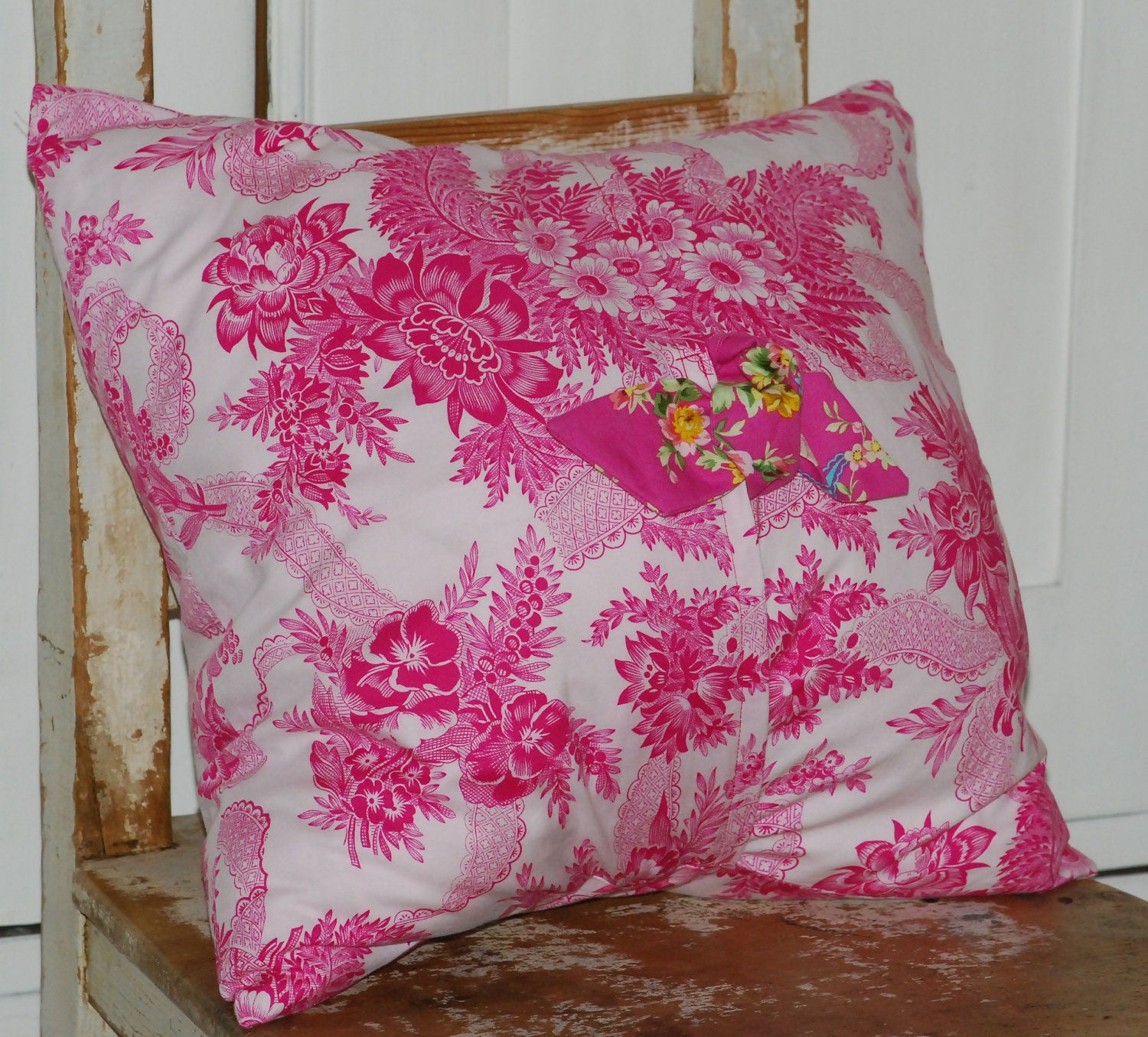 Shabby Chic Pillow Cover, Decorative Pillows, Cottage Chic Throw Pillow