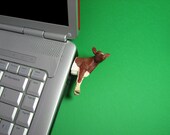 16 GB Cow USB Flash Drive