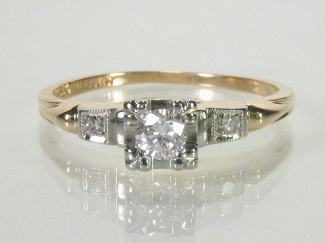 Vintage Diamond Engagement Ring - 0.14 Carats
