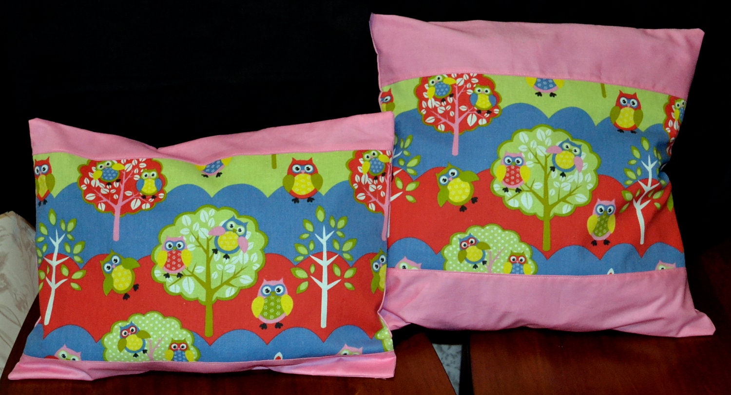 2 Patchwork Scalloped OWLS IN TREES 12 x 16 & 16 x 16 Inch Lumbar Throw Pillow Cushion Covers - Pretty reds blues greens yellows and pinks