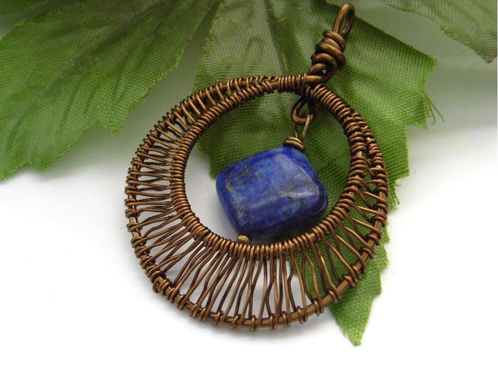 Lapis woven oval pendant UK seller